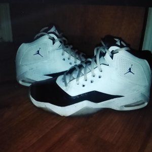 Jordans size 7.5